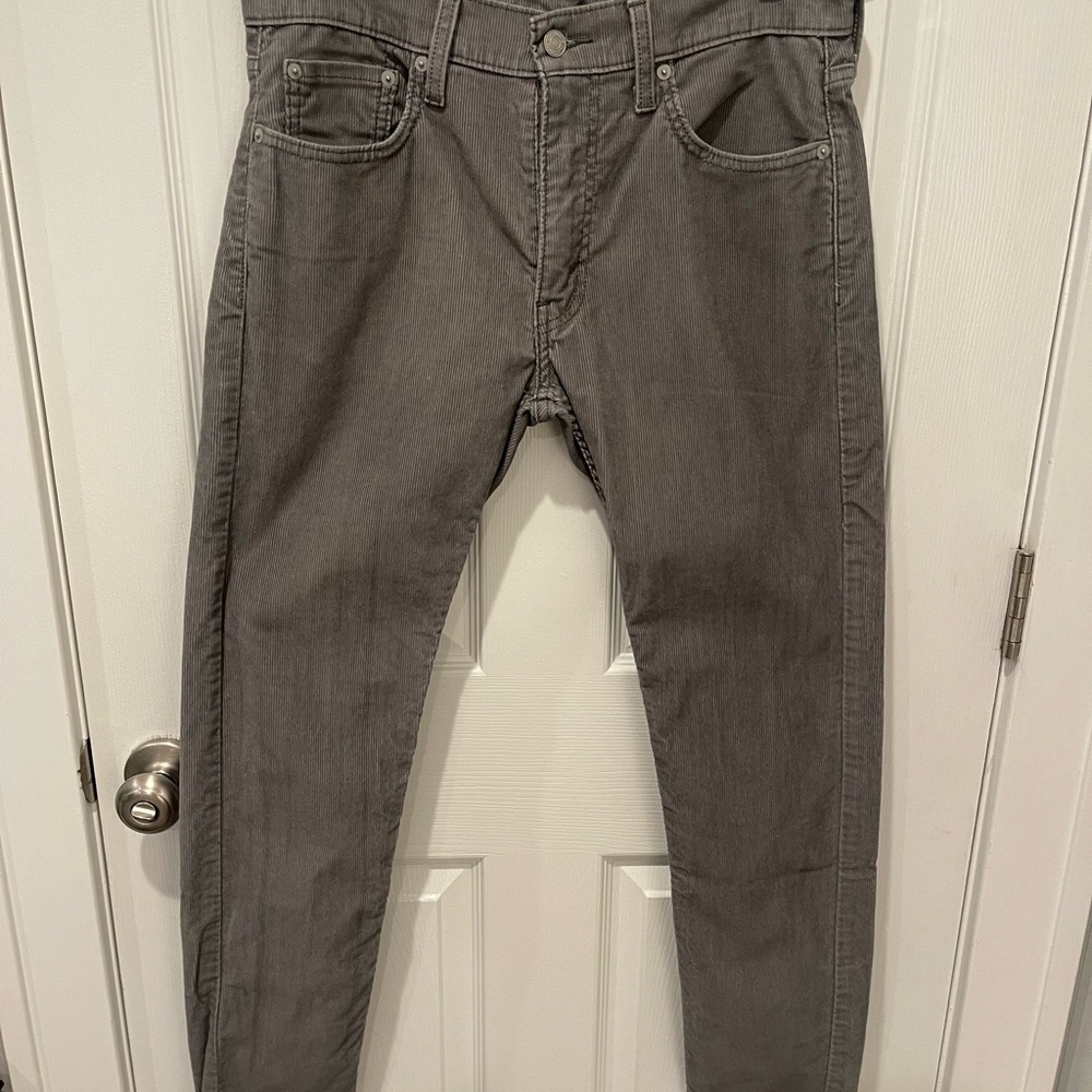 Levi's Men's Slim Fit Jeans in Gray